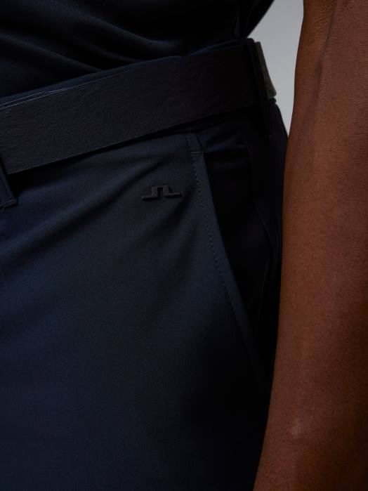 J.Lindeberg menn eloy shorts marinen klær F8642192