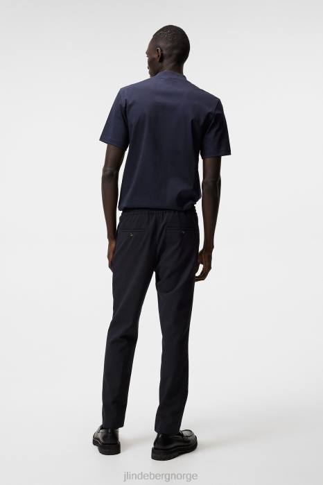 J.Lindeberg menn ess t-skjorte med falsk hals marinen klær F864974