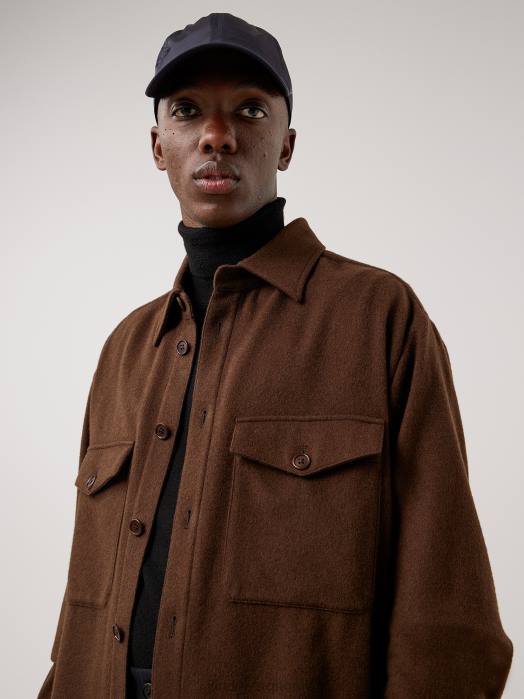 J.Lindeberg menn flat ull overskjorte med løs passform umbra brun klær F8642499