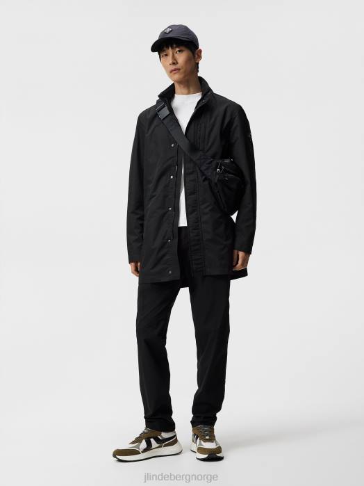 J.Lindeberg menn frotté poly coat svart klær F864927